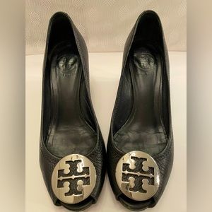 Tory Burch Sally 2 Peep Toe Wedges, Size 7.5